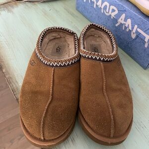 UGG Tazmans